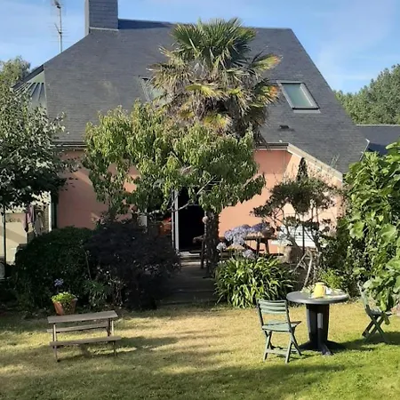 Casa de Férias La Maison Rose - Avec Grand Jardin Clos à 300m De La *