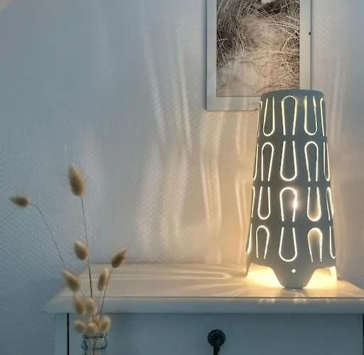 Dom wakacyjny La Maison Rose - Avec Grand Jardin Clos A 300m De La Hauteville-sur-Mer